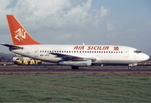 Giardini - Naxos - &quot;Aiace&quot; partner della  compagnia aerea &quot;Air Sicilia&quot;. Voliamo con Air Sicilia