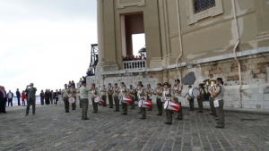 La Banda musicale della Brigata meccanizzata Aosta, diretta dal 1 Mar Fedele De Caro,