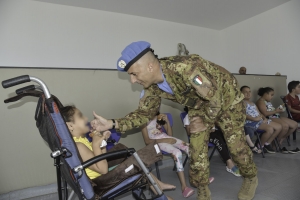 UNIFIL:iniziativa CIMIC in favore dei bambini con disabilità.Il Contingente Italiano e l’Arma dei Carabinieri,impegnati nella missione UNIFIL,portano per la prima volta in Libano la Terapia Multisistemica in Acqua a favore dei bambini con disabilità.