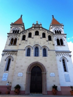 La chiesa di Montalto  a Messina rivestita di luce: per un momento spirituale in piu&#039; da vivere