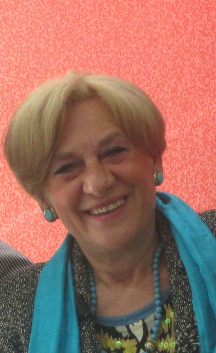 E’ deceduta a Catanzaro la poetessa Marisa Provenzano.