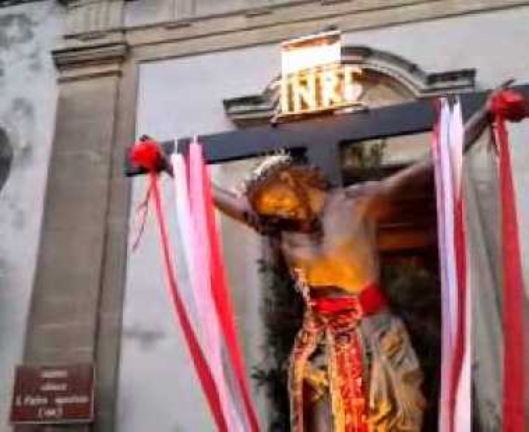 San Pier Niceto :  GLI ANGIOLETTI D’ORO DEL S.S. CROCIFISSO