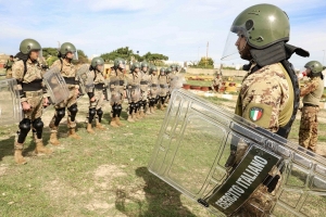 Libano: addestramento congiunto per LAF e Contingente Italiano  I Caschi Blu del Contingente italiano operano in sinergia con le Forze Armate libanesi per un’efficace attuazione delle risoluzioni delle Nazioni Unite in Libano