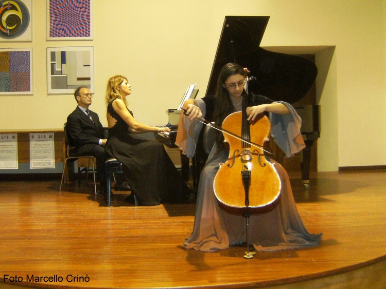 Barcellona Pozzo di Gotto: consegnato alla violoncellista Giulia Strano il Premio Michele Giamboi